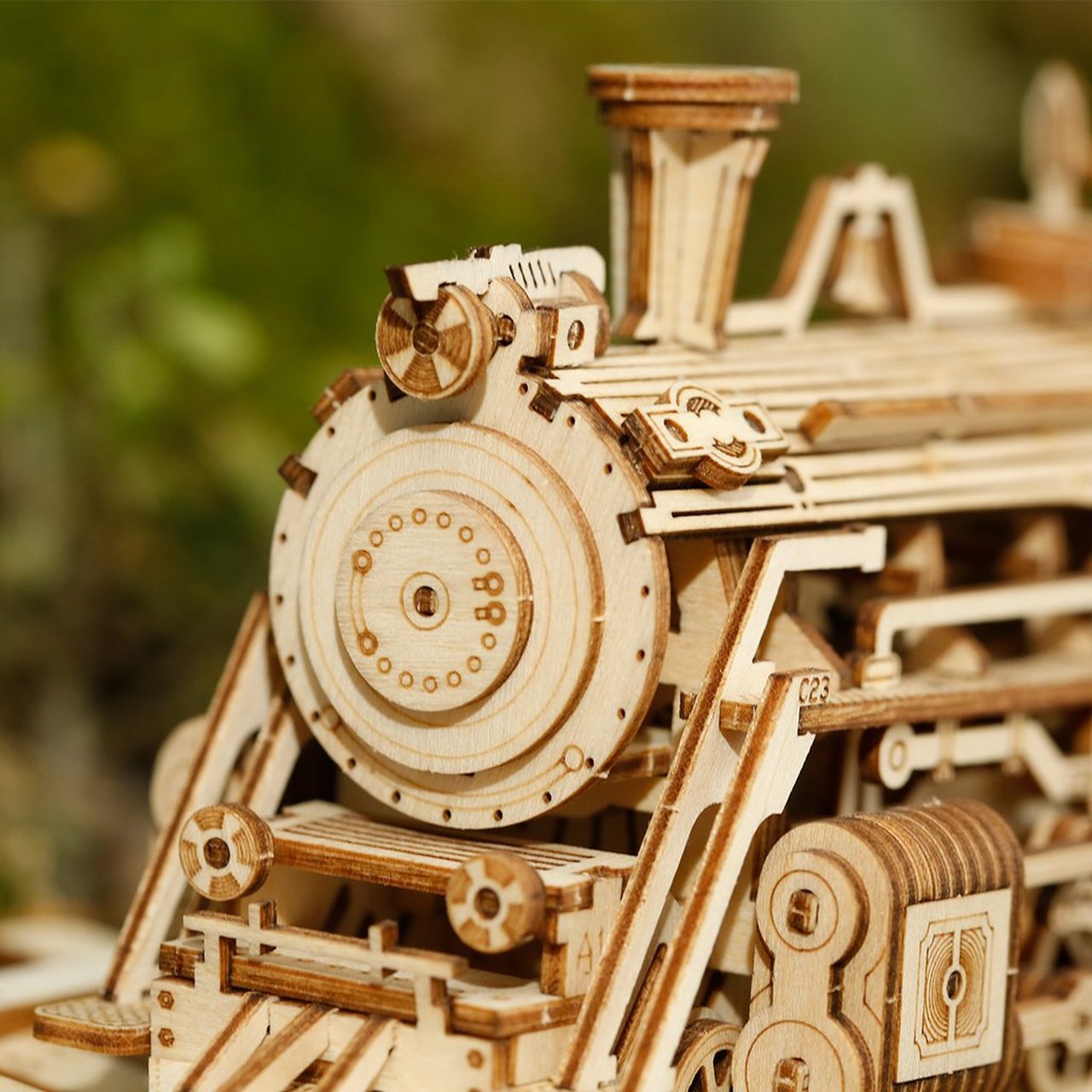 Locomotive Puzzle 3D 1:80-3D Puzzle-Robotime--