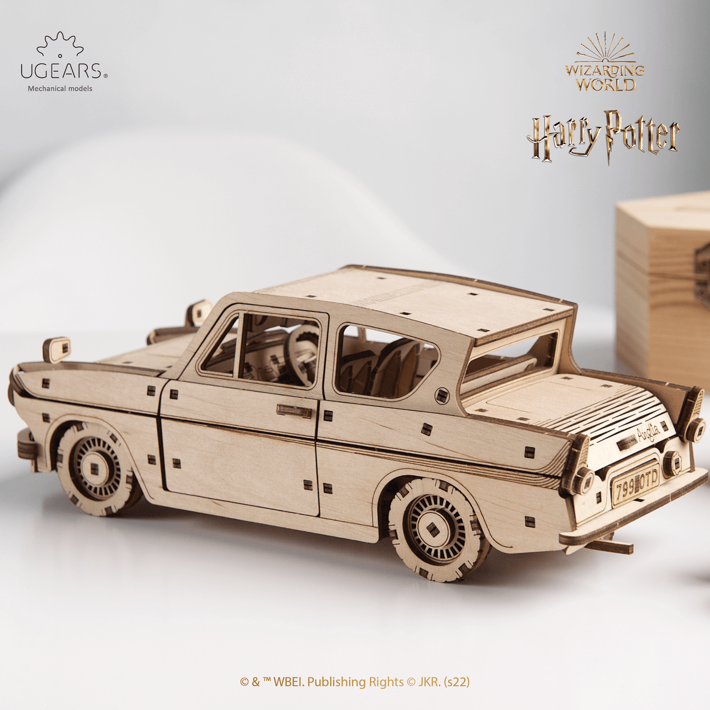 Flying Ford Anglia™ | Harry Potter Mechanical Wooden Puzzle Ugears--