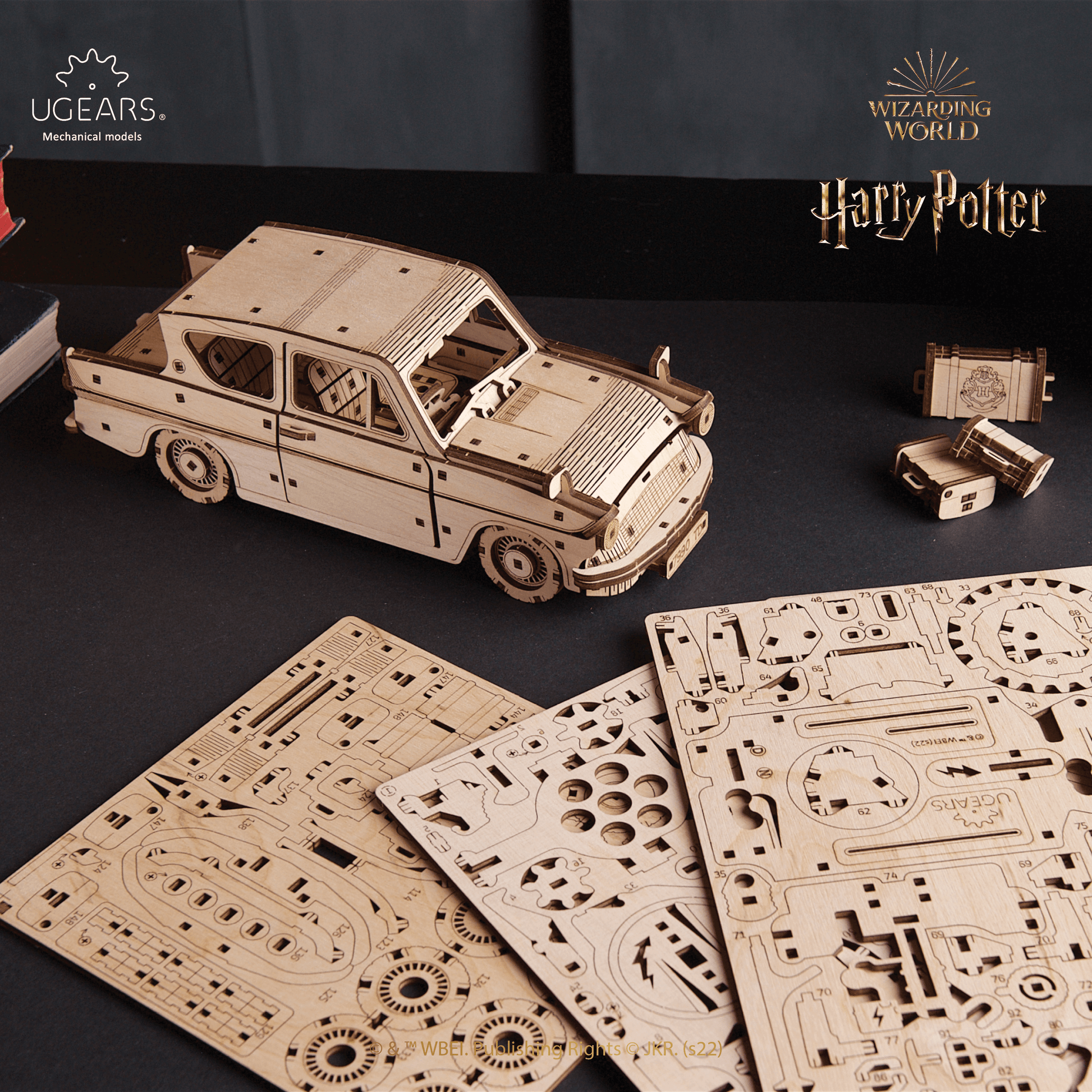 Flying Ford Anglia™ | Harry Potter-Mechanical Wooden Puzzle-Ugears--