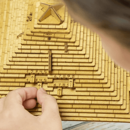 Quest Pyramid | Escape Room-Escape Room Game-Escape World--